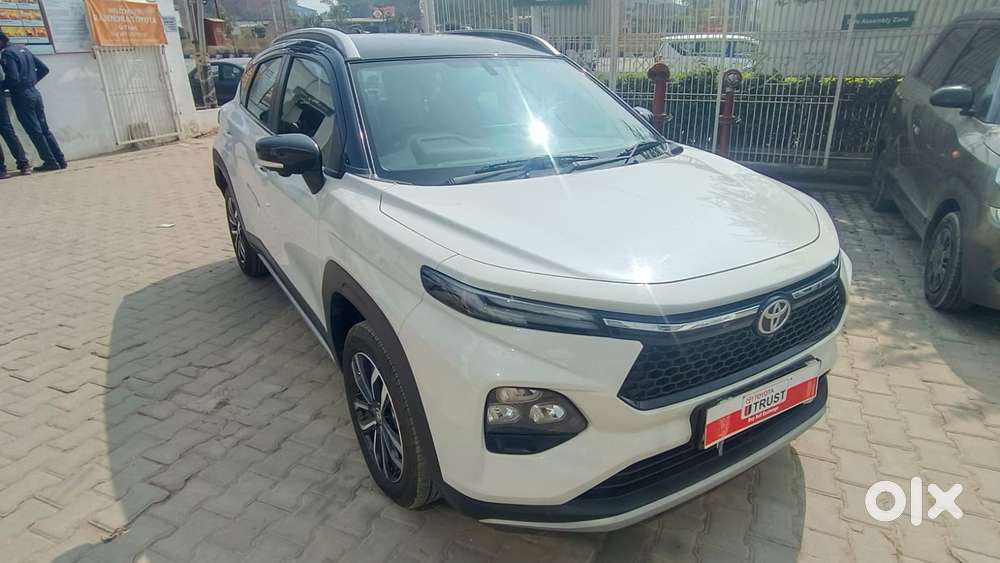 Toyota Urban Cruiser Taisor V 1.0 Petrol At, 2024, Petrol