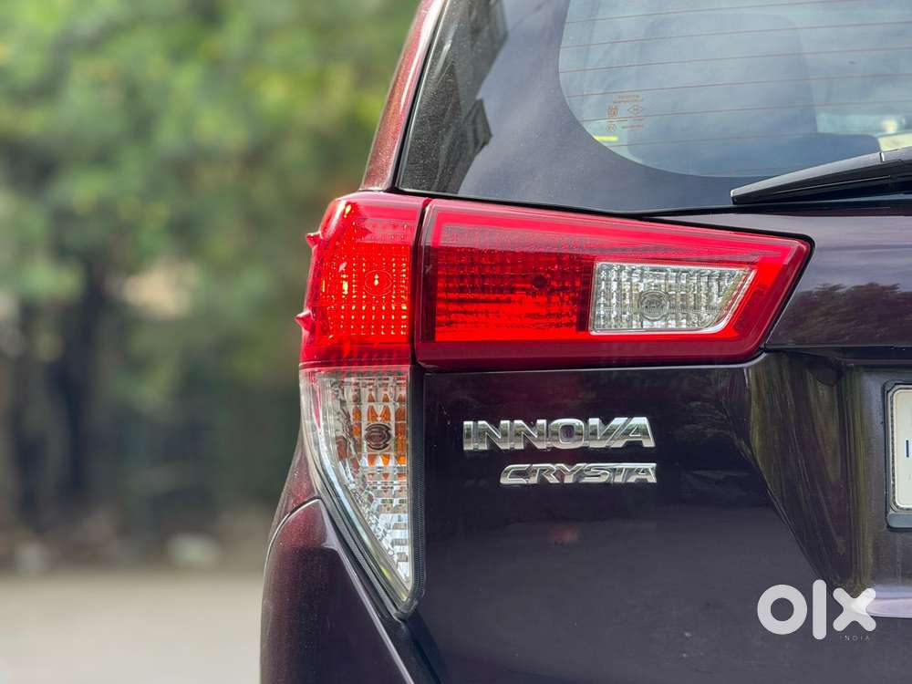 Toyota Innova Crysta 2.4 G Mt 7 Str, 2019, Diesel