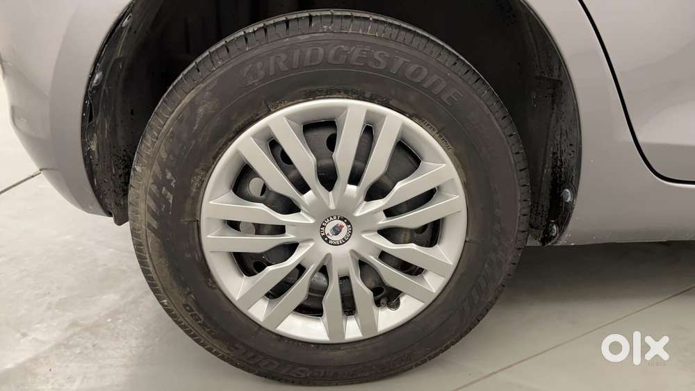 Maruti Suzuki Swift Vvt Vxi, 2014, Petrol