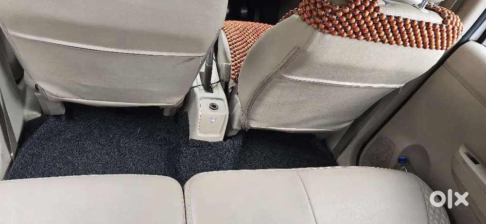 2024 Maruti Suzuki Ertiga Vxi Cng