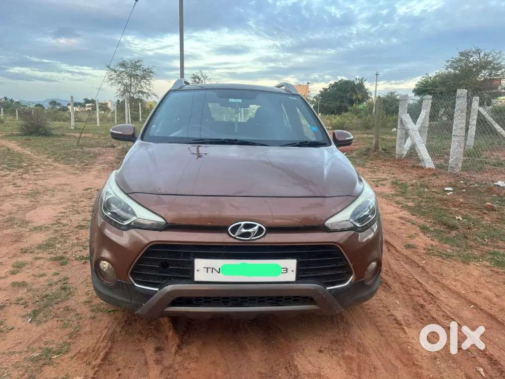 Hyundai I20 Active 2016 Petrol Well Maintained