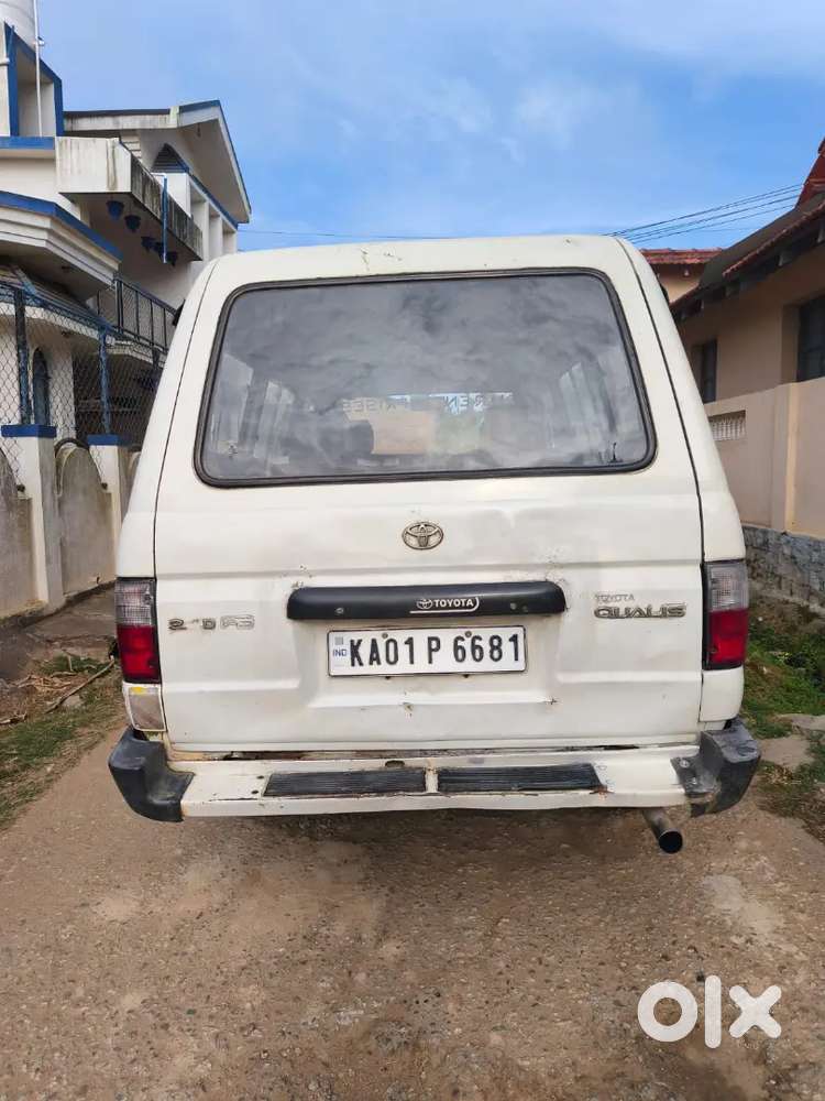 Toyota Qualis Gs 2000
