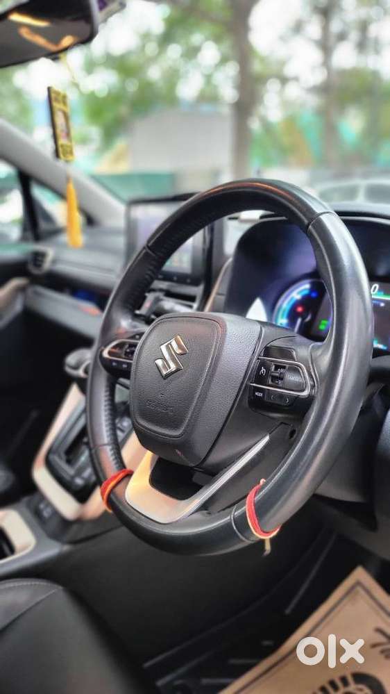 Maruti Suzuki Invicto Zeta Plus 7str, 2023, Petrol