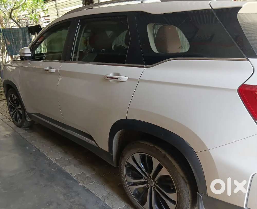 Mg Hector Plus.sharp Model.diesel Manual 2023 Variant