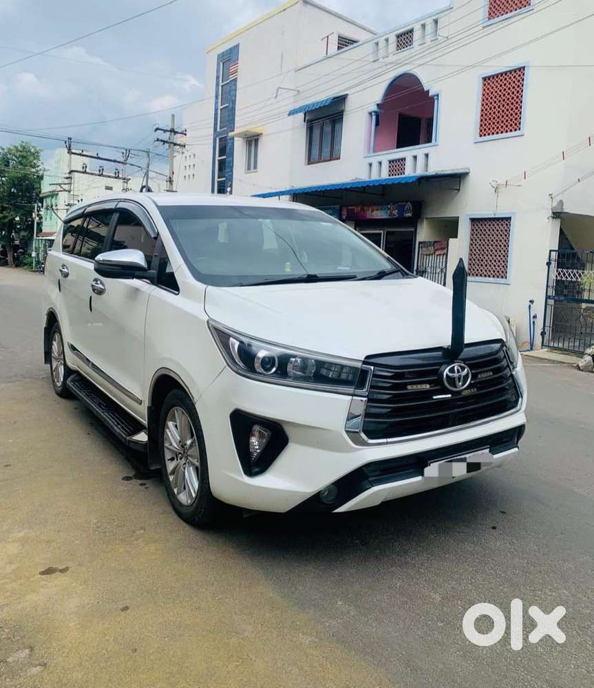 Toyota Innova Crysta 2.8z Automatic, 2018, Diesel