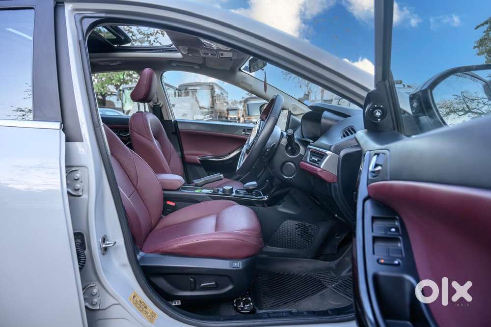 Tata Curvv Accomplished S 1.2 Revotron Petrol 7dca, 2025, Petrol