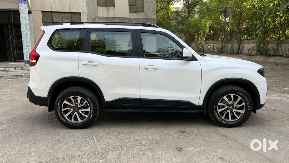 Mahindra Scorpio-n 2.0 Z4 Petrol At 7 Str, 2025, Petrol
