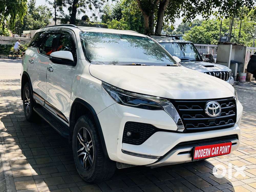 Toyota Fortuner 4x2 At 2.8 Diesel, 2022, Diesel