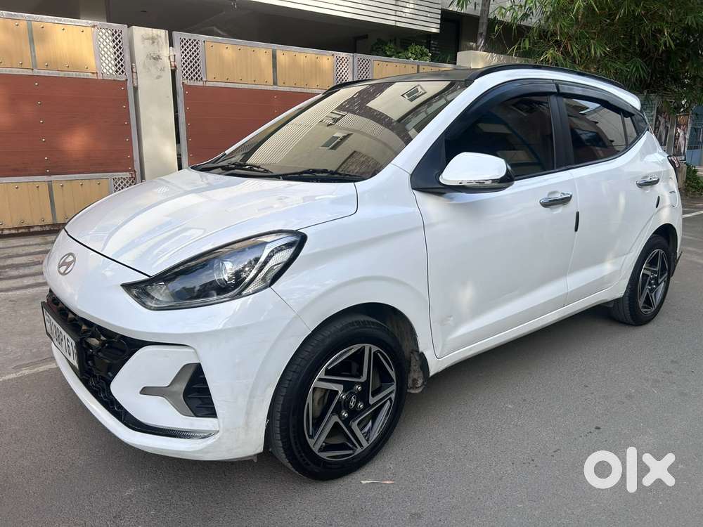 Hyundai Grand I10 Nios Sportz Dual Tone, 2023, Cng & Hybrids