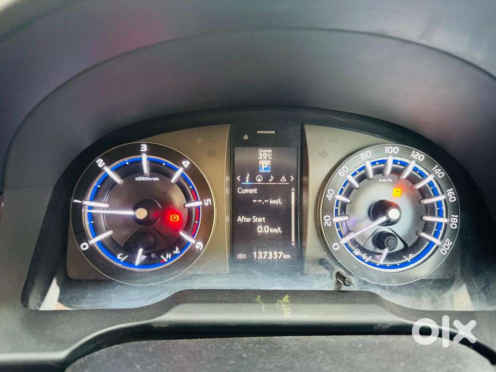 Toyota Innova Crysta, 2016, Diesel