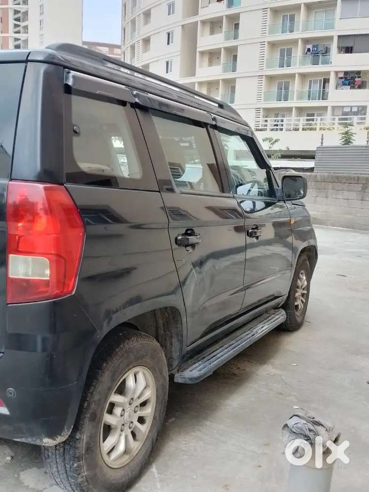 Mahindra Tuv 300 2016 Diesel Automatic