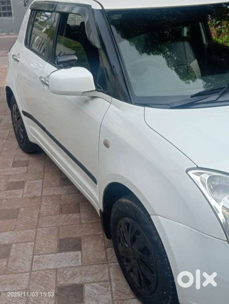 Maruti Suzuki Swift 2004-2010 Vxi Bsiv, 2007, Petrol