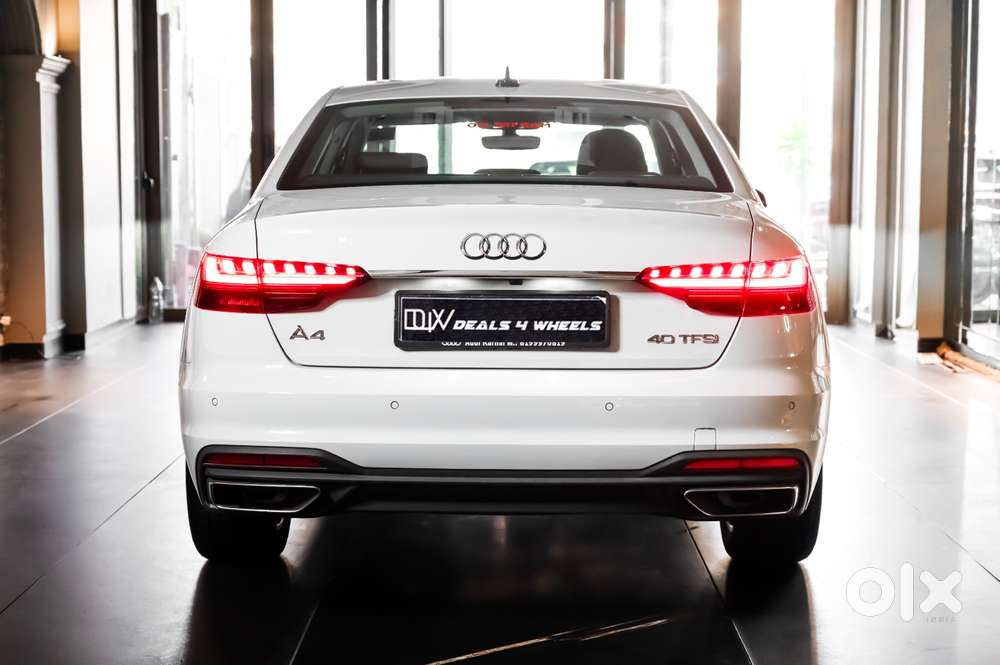 Audi A4 2.0 Technology 40 Tfsi, 2025, Petrol