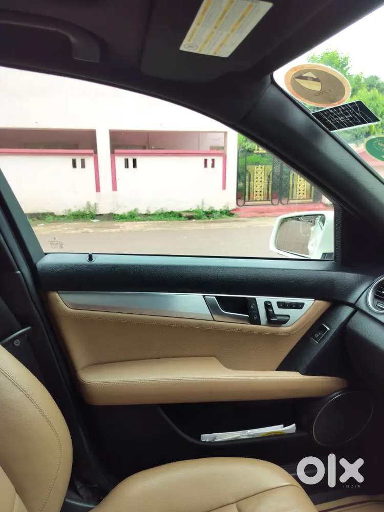 Mercedes-benz C-class C200 2012 Petrol Automatic