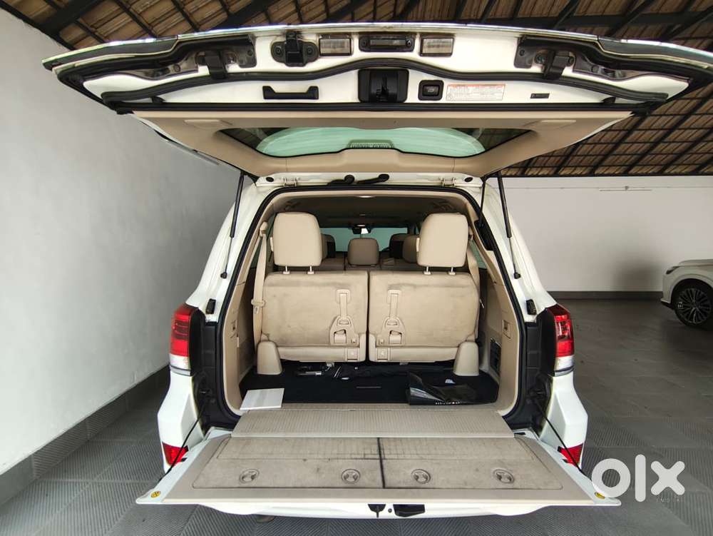 Toyota Land Cruiser 4.5 Vx Lc 200 Standard 1, 2018, Diesel