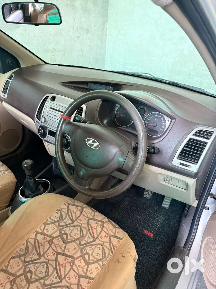 Hyundai I20 Petrol 2010