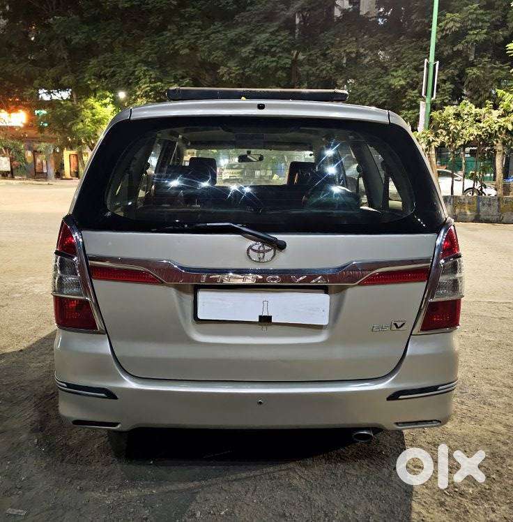Toyota Innova 2.5 V 8 Str, 2014, Diesel