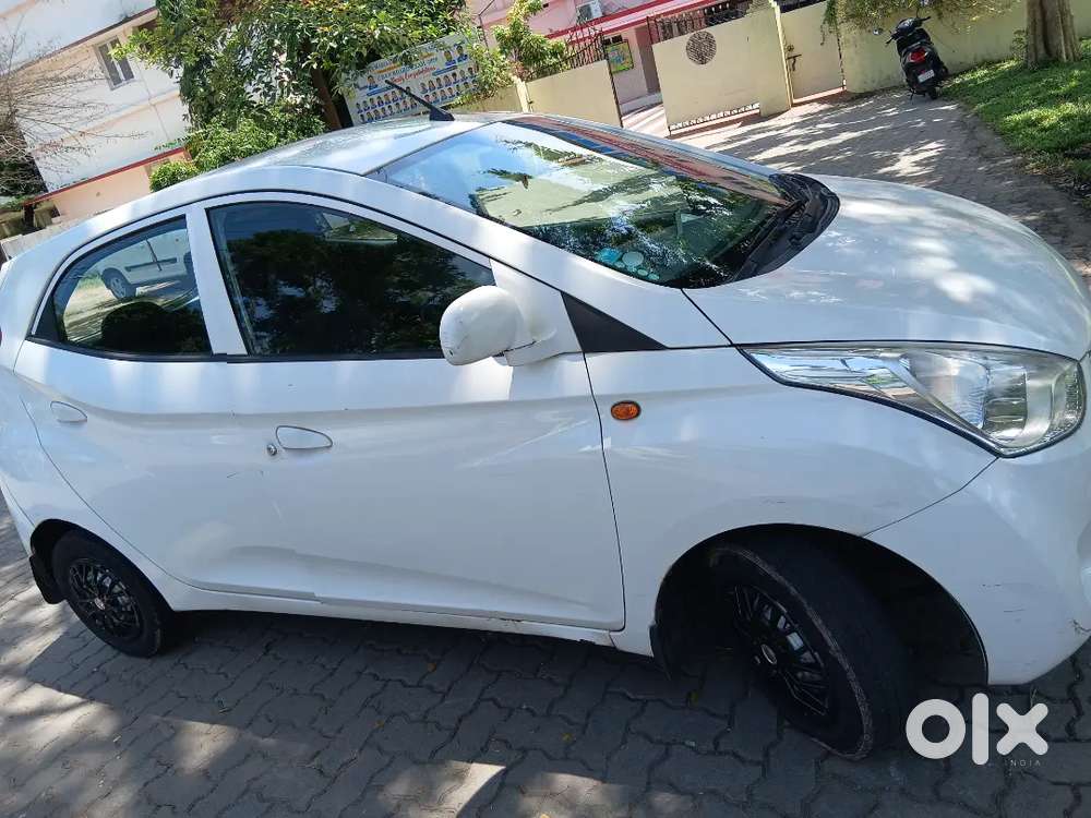 Hyundai Eon 2013 Petrol Manual