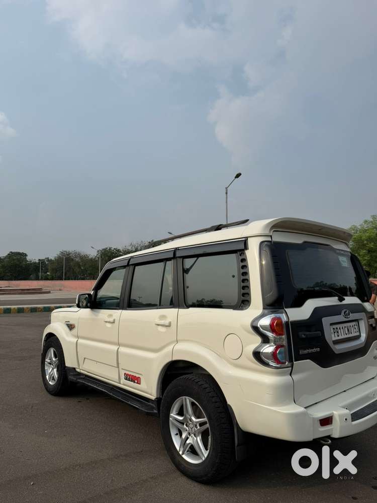 Mahindra Scorpio Diesel Manual 2015