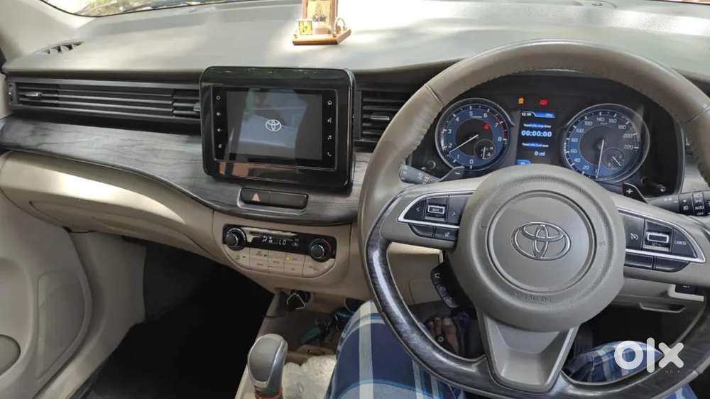 Toyota Rumion V At 2023