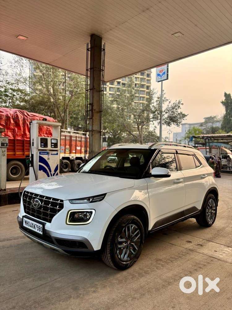 Hyundai Venue 2021 Diesel Well Maintained