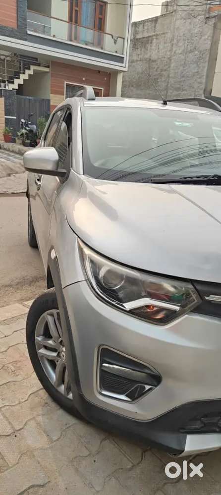 Renault Triber 2019 Petrol