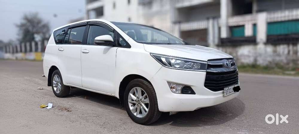 Toyota Innova Crysta 2.4 G Mt, 2018, Diesel