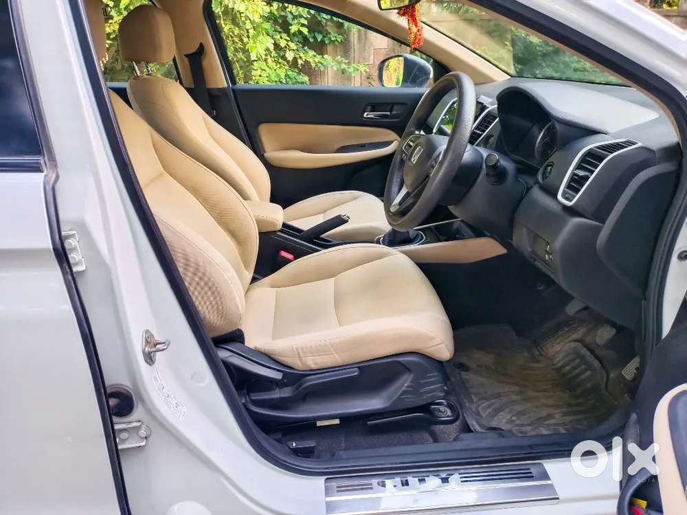 Honda City Vmt 5th Generation 2022, 1st Owner