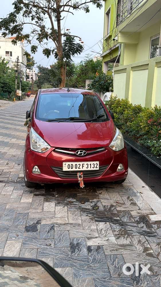 Hyundai Eon 2013 Petrol Well Maintained
