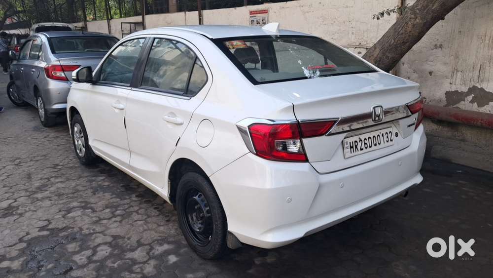 Honda Amaze Diesel 2018 Manual/ Well Maintained
