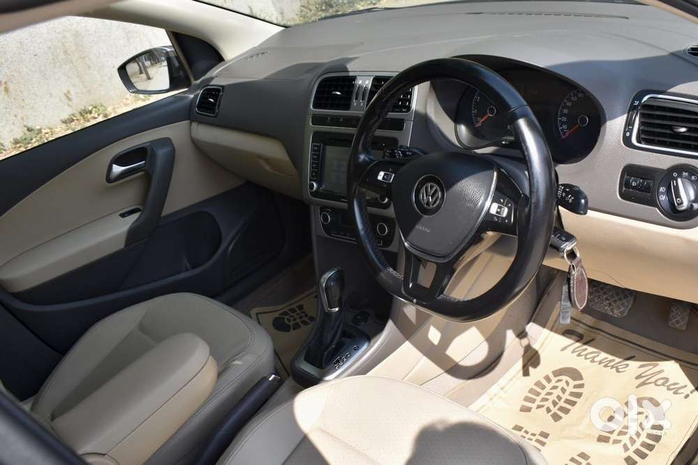 Volkswagen Vento 1.2 Tsi Highline Plus At, 2015, Petrol