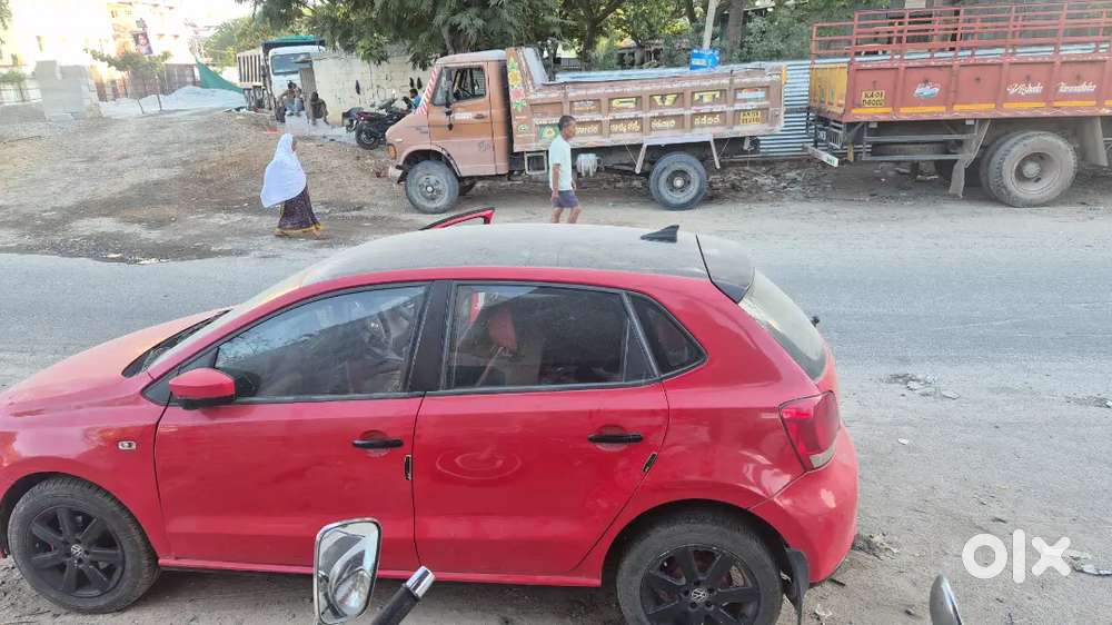 Volkswagen Polo 2011 Petrol 102000 Km Driven