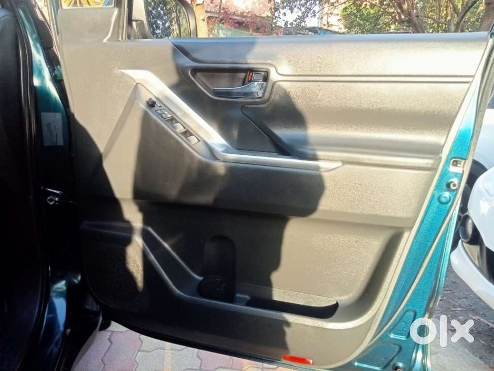 Toyota Innova Hycross 2.0 Gx 7 Str, 2024, Petrol