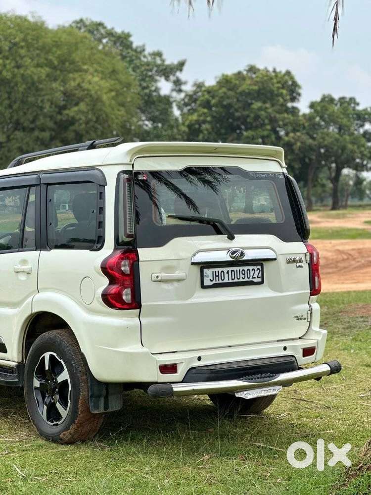 Mahindra Scorpio S11 Mt 7s, 2020, Diesel