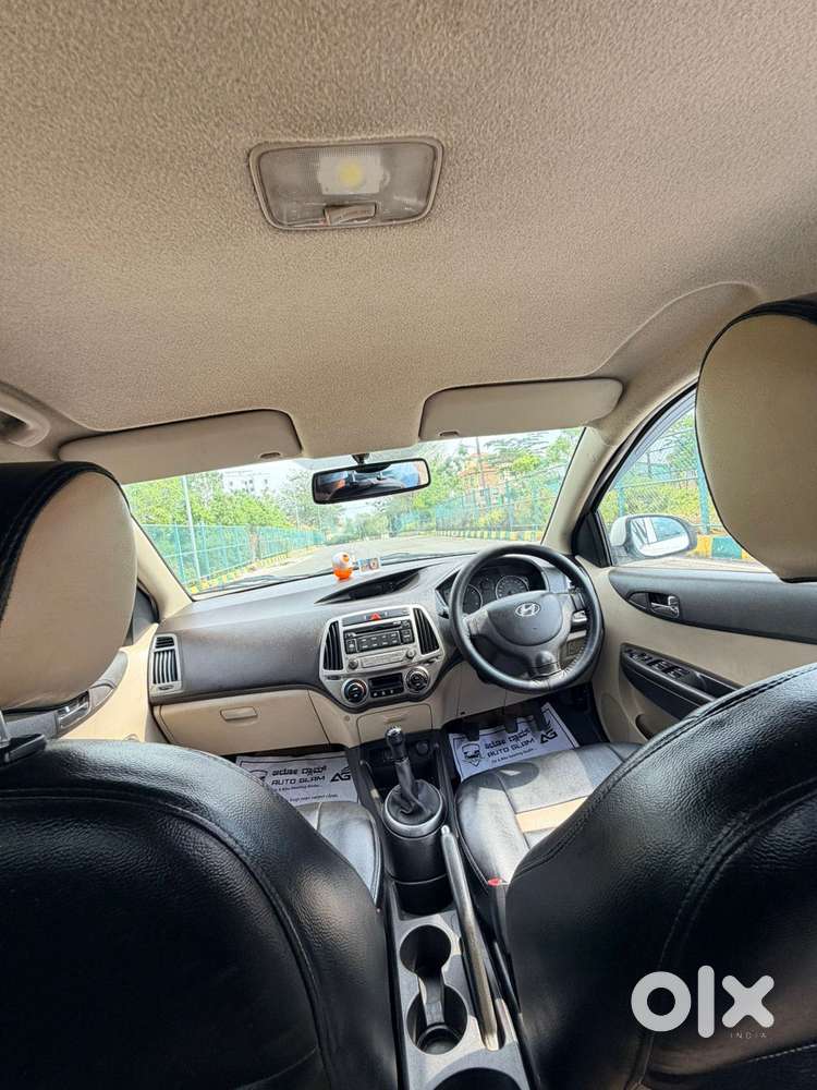 Hyundai I20 Sportz 1.2 Bs-iv, 2013, Petrol