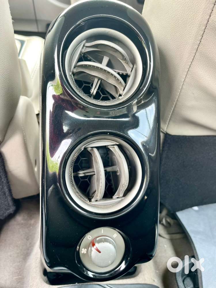 Nissan Sunny Xv Diesel 2012, Heavy Music System Intalled.