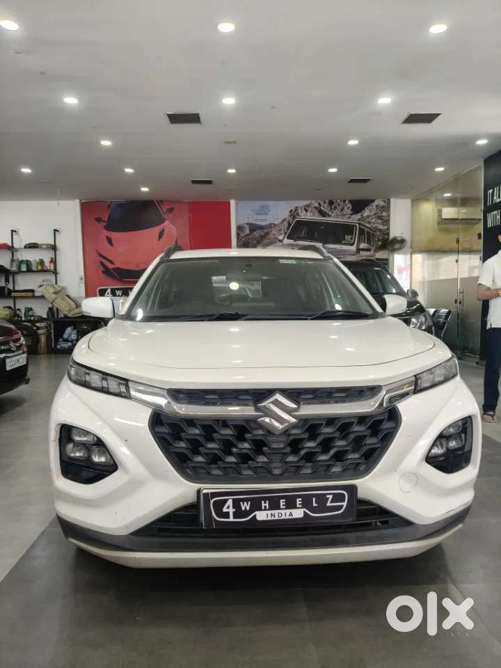 Maruti Suzuki Fronx Alpha 1.0l Turbo 6 At, 2023, Petrol