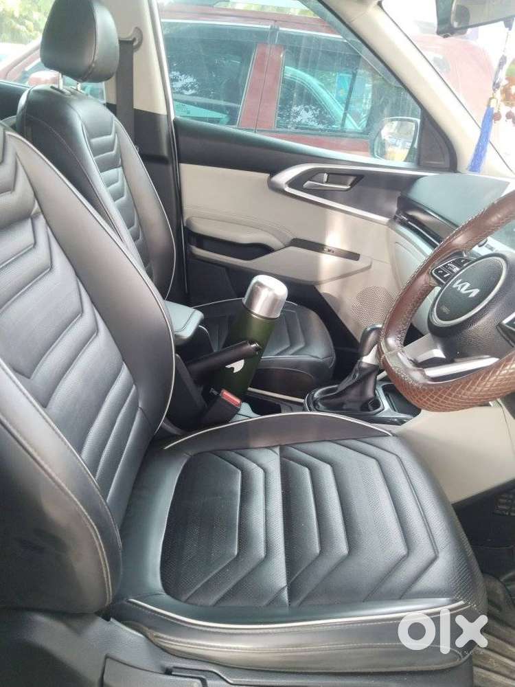 Kia Carens G1.5 6mt Gravity, 2024, Petrol