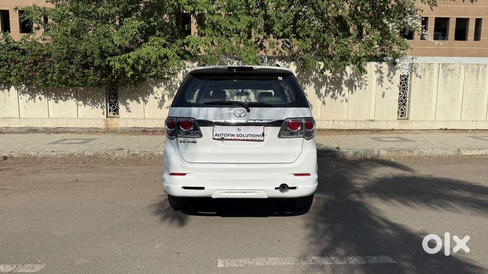 Toyota Fortuner 3.0 4x2 Automatic, 2013, Diesel