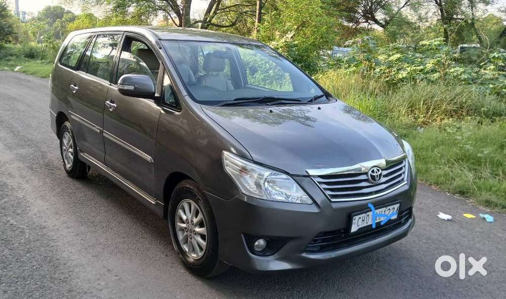 Toyota Innova 2.5 V 7 Str, 2013, Diesel