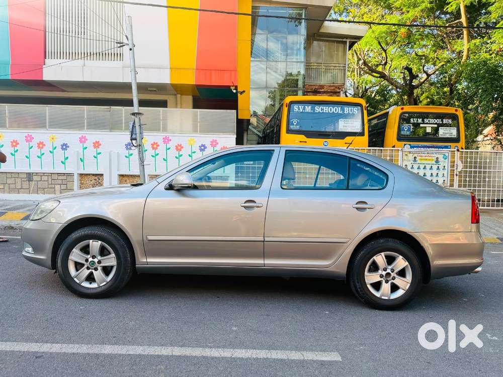 Skoda Laura 1.8 Tsi Ambition, 2009, Petrol