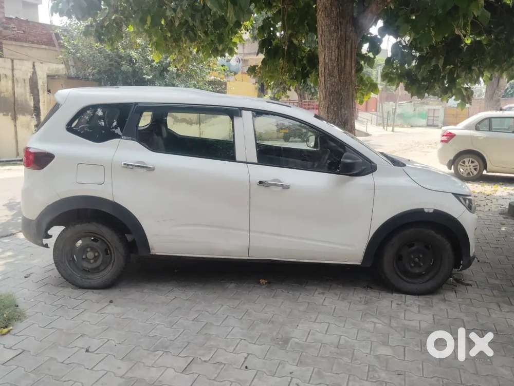 Renault Triber 1.0 Rxe 2019