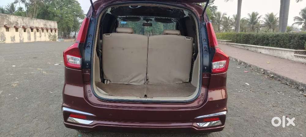 Maruti Suzuki Ertiga Zxi+ Smart Hybrid