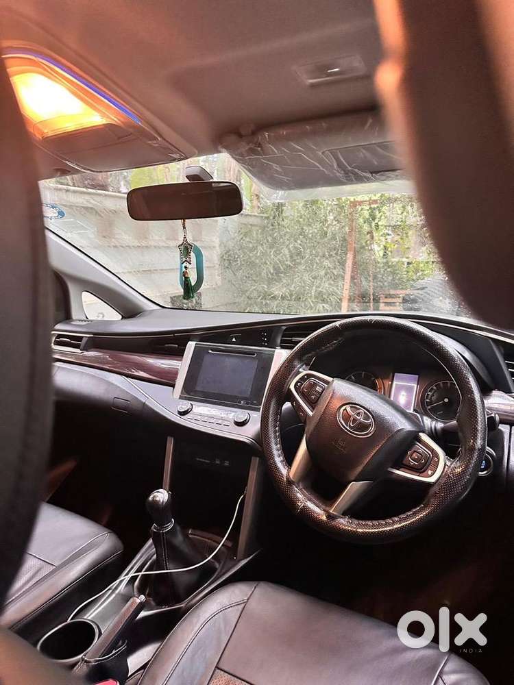 Toyota Innova Crysta