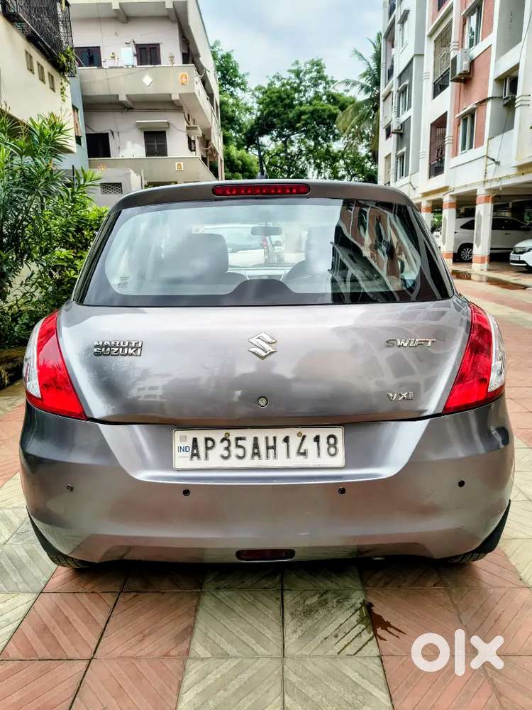 Maruti Suzuki Swift Vxi Abs 2016