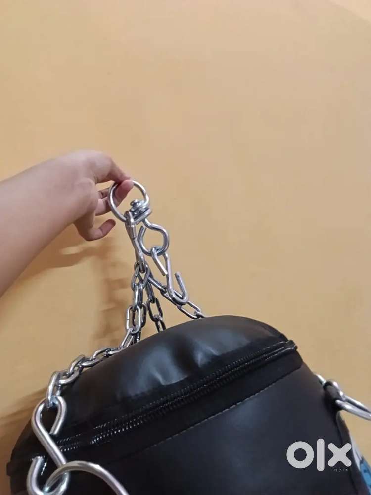 Punching bag 36 inches full leather brandnew