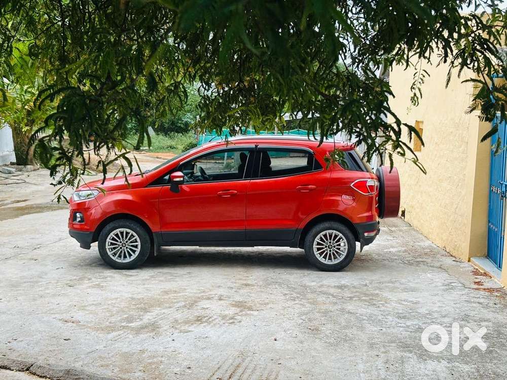 Ford Ecosport 2016 Trend Petrol Well Maintained