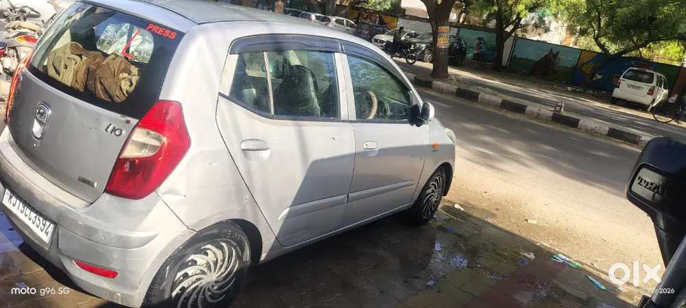 Hyundai I10 2011 Cng & Hybrids 100080 Km Driven