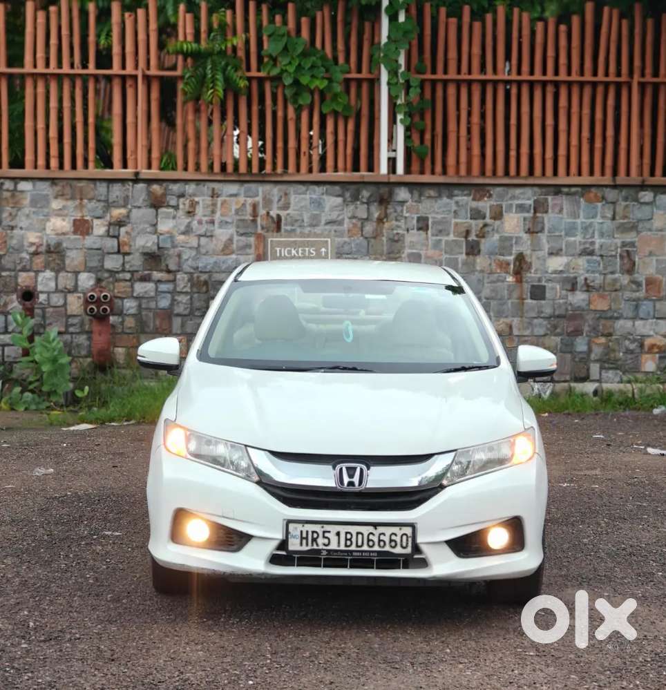 Honda City V Mt 2015