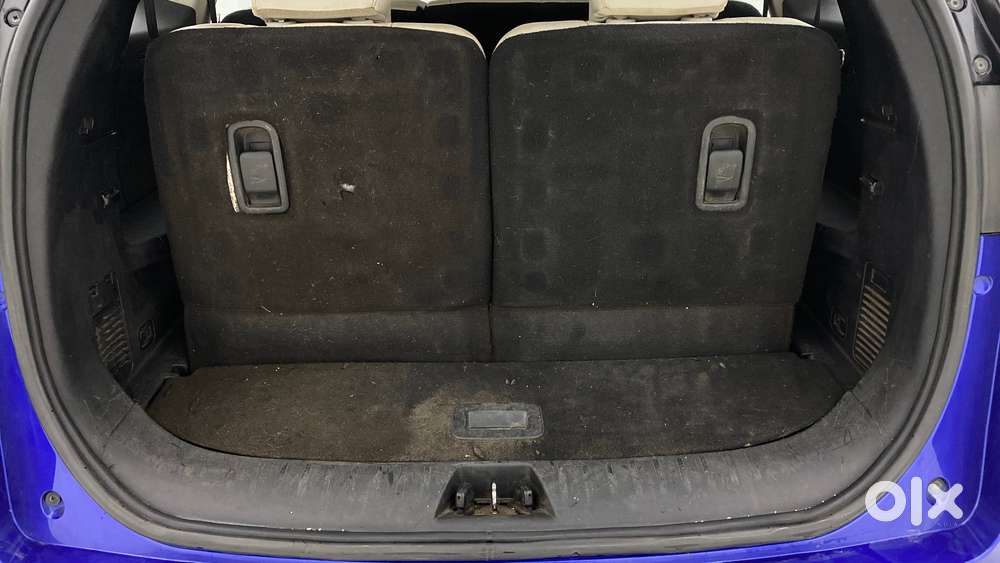 Mahindra Xuv700 2.2 Ax 7 Diesel Mt Str, 2022, Diesel